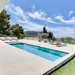 ヴィラ Luxurious Architectural *