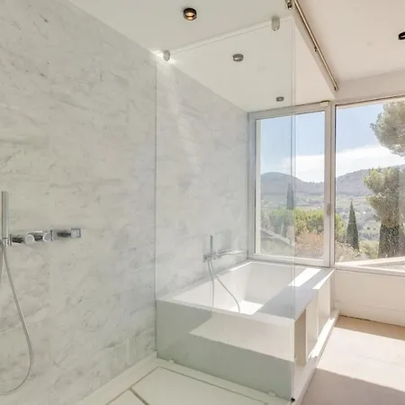 Luxurious Architectural