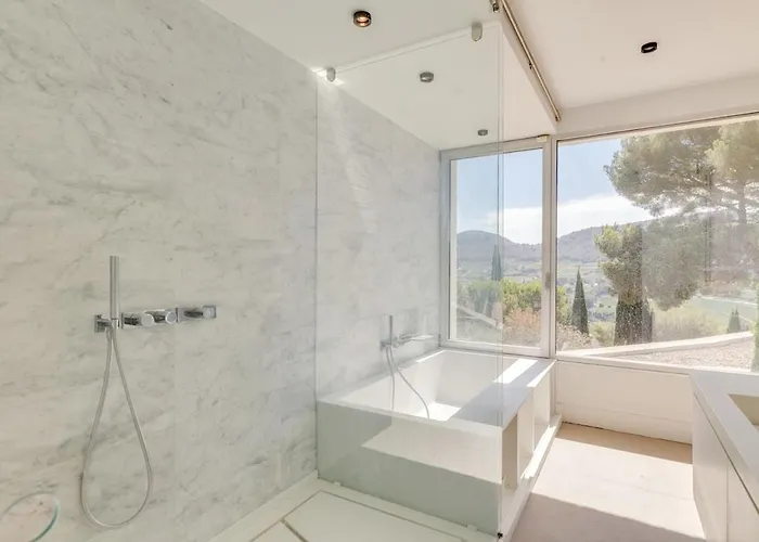 Luxurious Architectural