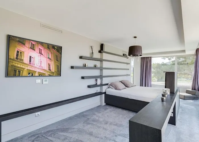 Villa Luxurious Architectural Cassis